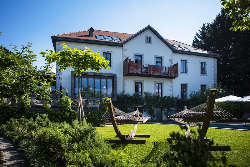 Le Clos Des Sens in Annecy-le-Vieux, France