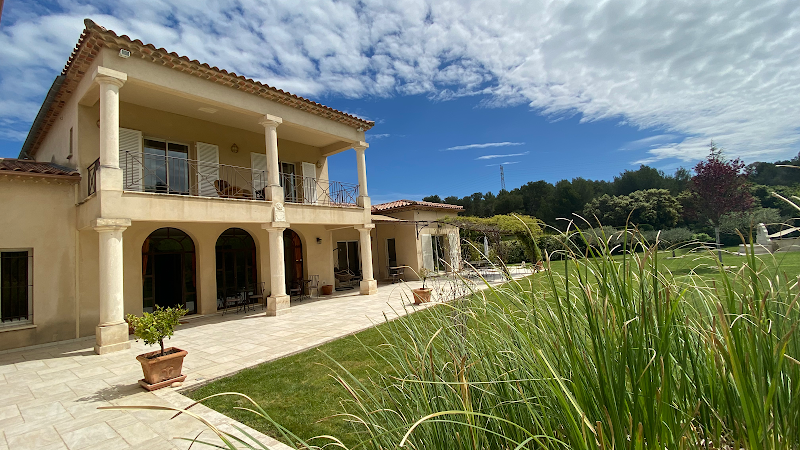 Le Jardin des Amandiers in Roussillon, France