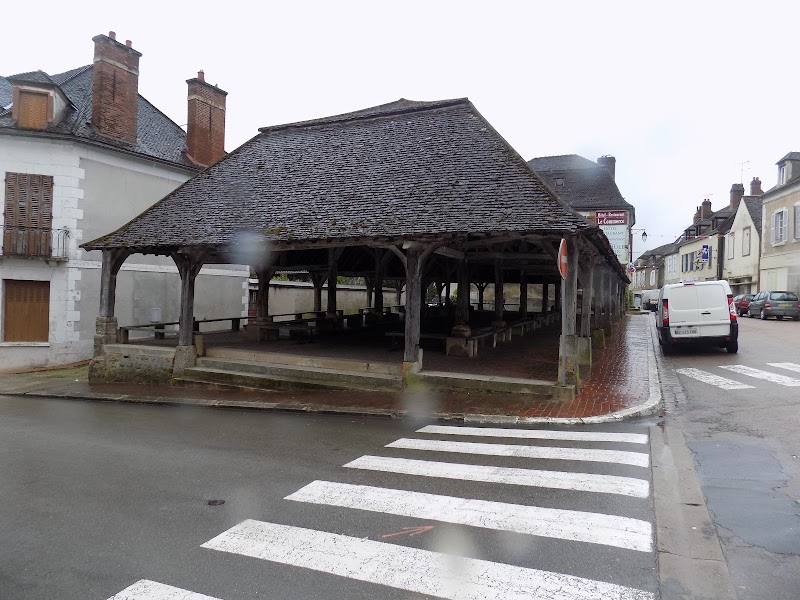Le Seignelay in Auxerre, France