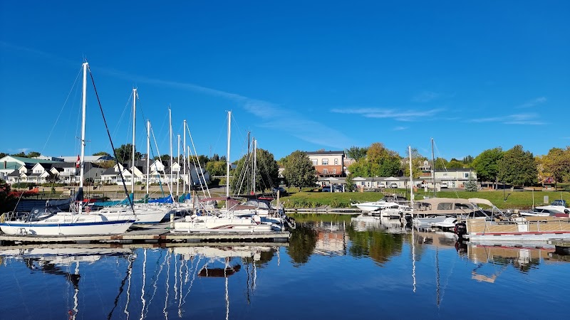 Leisure Inn in Temiskaming Shores, Canada