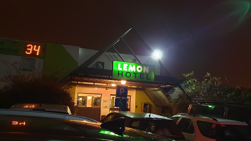 Lemon Hotel Tourcoing in Tourcoing, France
