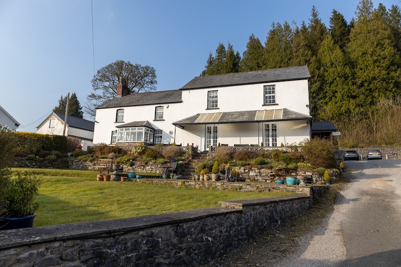 Llwyn Onn Guest House in Merthyr Tudful, United Kingdom