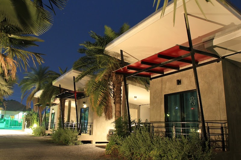 Lopburi Palm Resort in Lop Buri, Thailand