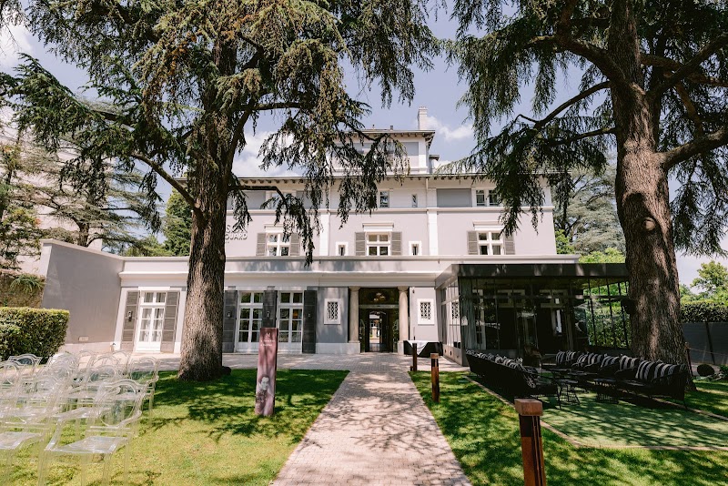 Maison d'Anthouard in Ecully, France