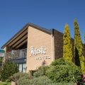 Majestic Motel