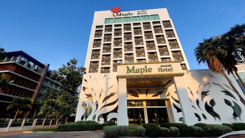 Maple Hotel in Samut Prakan, Thailand