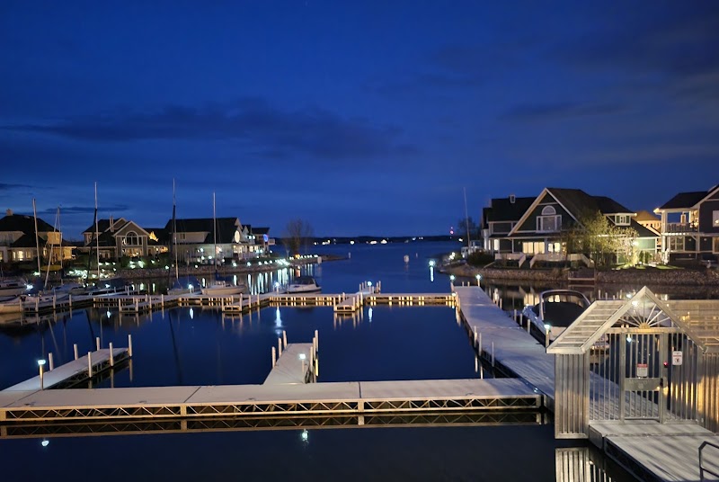Marina Bay Resort in Sylvan Lake, Canada