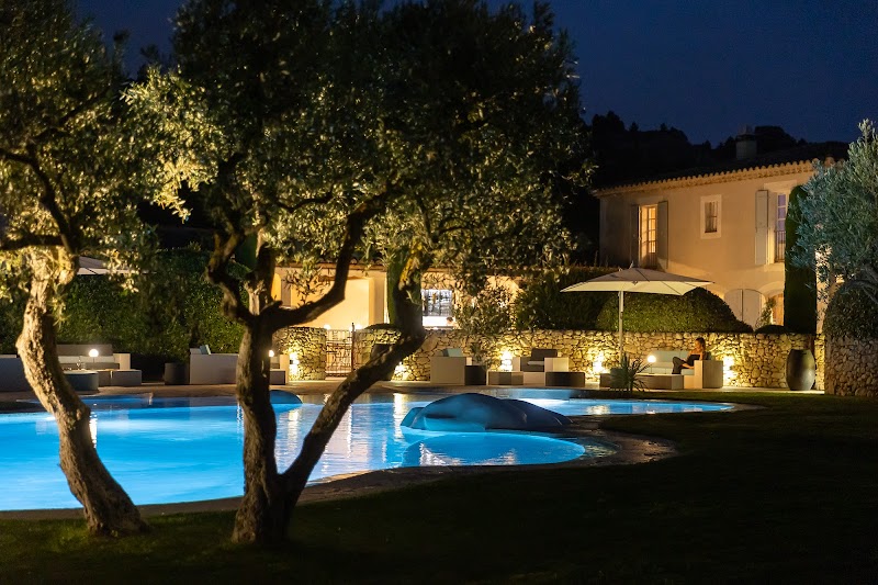 Mas de l'Oulivie in Saint-Remy-de-Provence, France