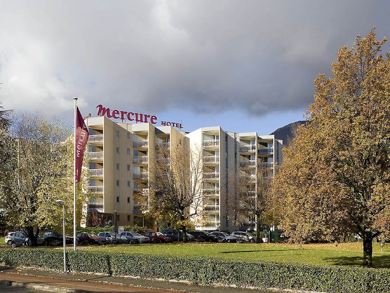 Mercure Grenoble Meylan Hotel in Meylan, France