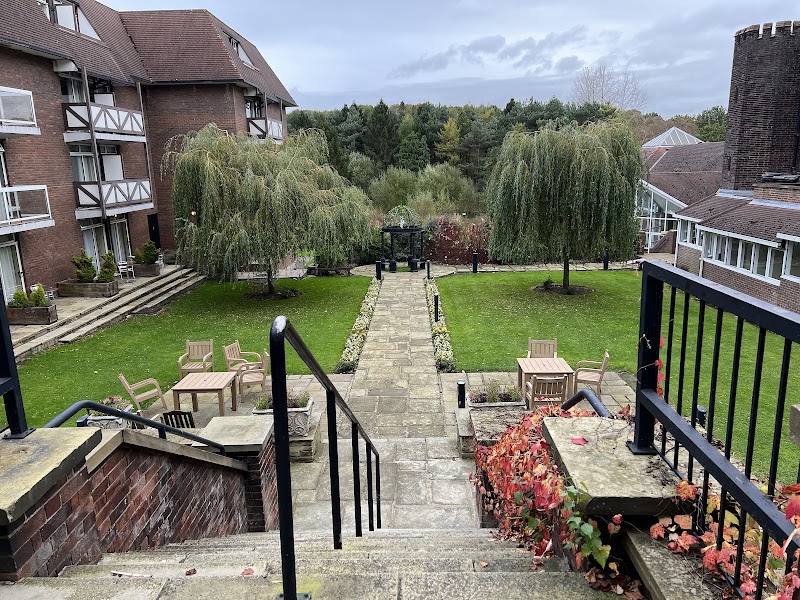 Mercure Leeds Parkway Hotel in Leeds, United Kingdom