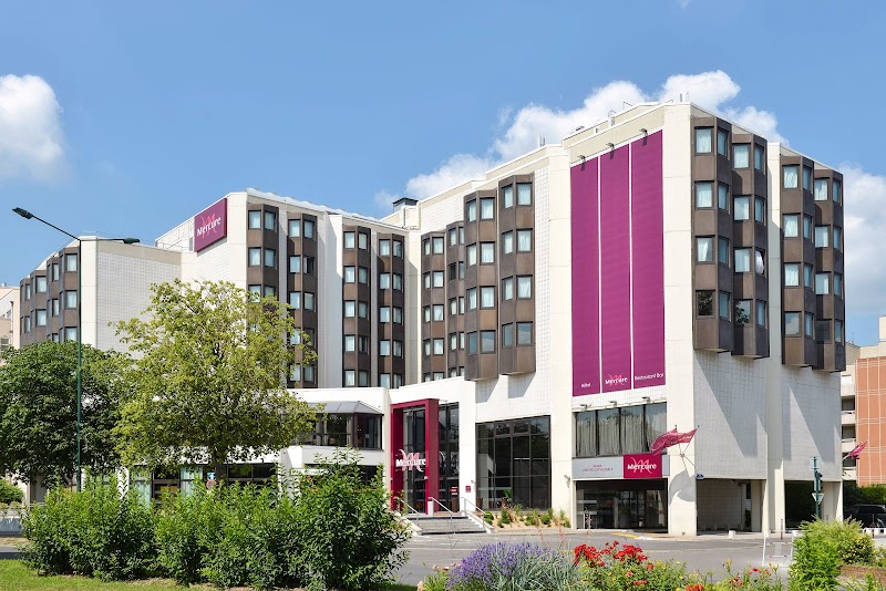 Mercure Reims Cathedral in Reims, France