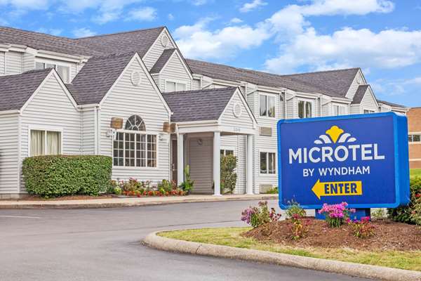 Microtel Inn & Suites by Wyndham Lexington in Lexington, Kentucky, United States
