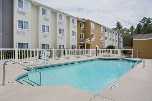 Microtel Inn & Suites by Wyndham Walterboro in Walterboro, South Carolina, United States