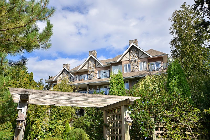 Miraloma on the Cove in Sidney, Canada
