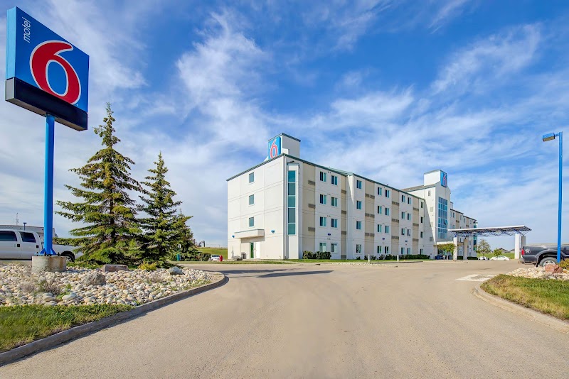 Motel 6 Grande Prairie in Grande Prairie, Canada