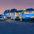 Motel 6 Marina