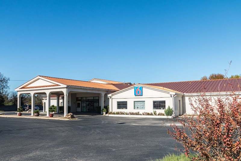 Motel 6 Stephenville, TX in Stephenville, Texas, United States