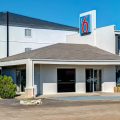 Motel 6 Sulphur Springs, TX