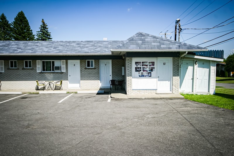 Motel Montgolfière JP in Saint-Jean-sur-Richelieu, Canada