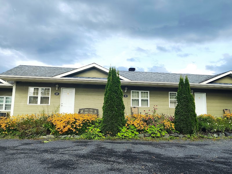 Motel des Cèdres in Sherbrooke, Canada