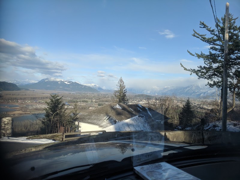 Mountain View Two Bedroom Suite in Chilliwack, Canada