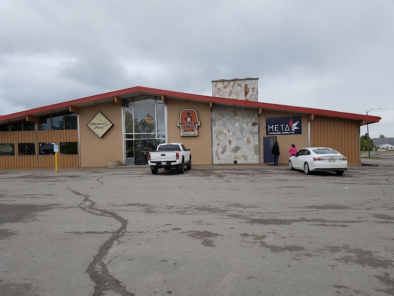 Mystery Lake Hotel in Thompson, Canada