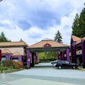 North Vancouver Hotel