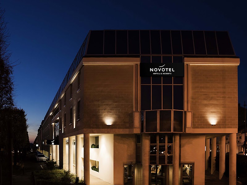 Novotel Chateau de Versailles in Le Chesnay, France