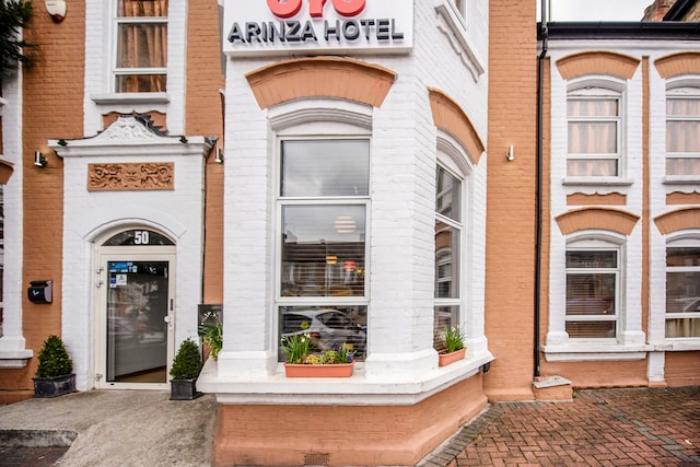 OYO Arinza Hotel in Ilford, United Kingdom