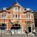 One Warwick Park Hotel