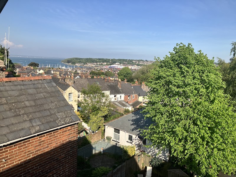 Onefifty Cowes in Cowes, United Kingdom