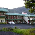 Parkside Resort Motel