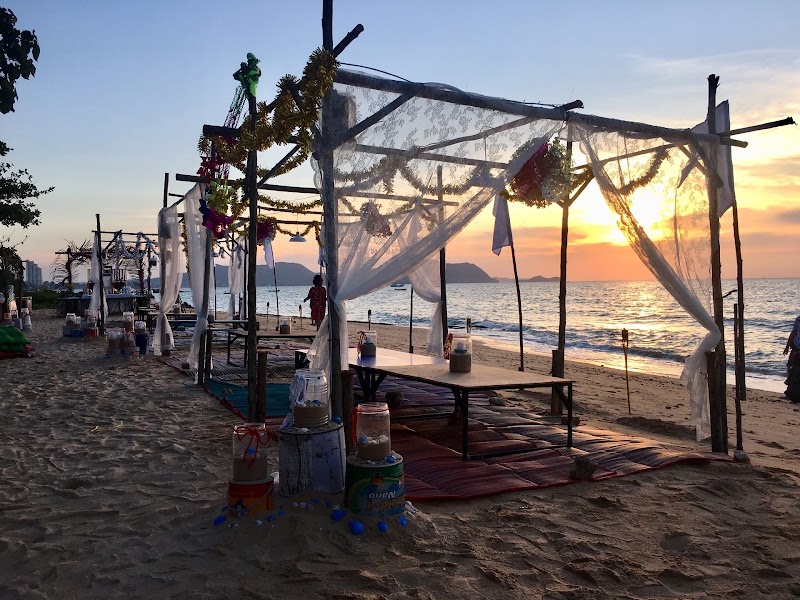 Pattaya Paradise Beach Resort in Ban Nong Prue, Thailand