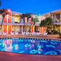 Phoenix Inn