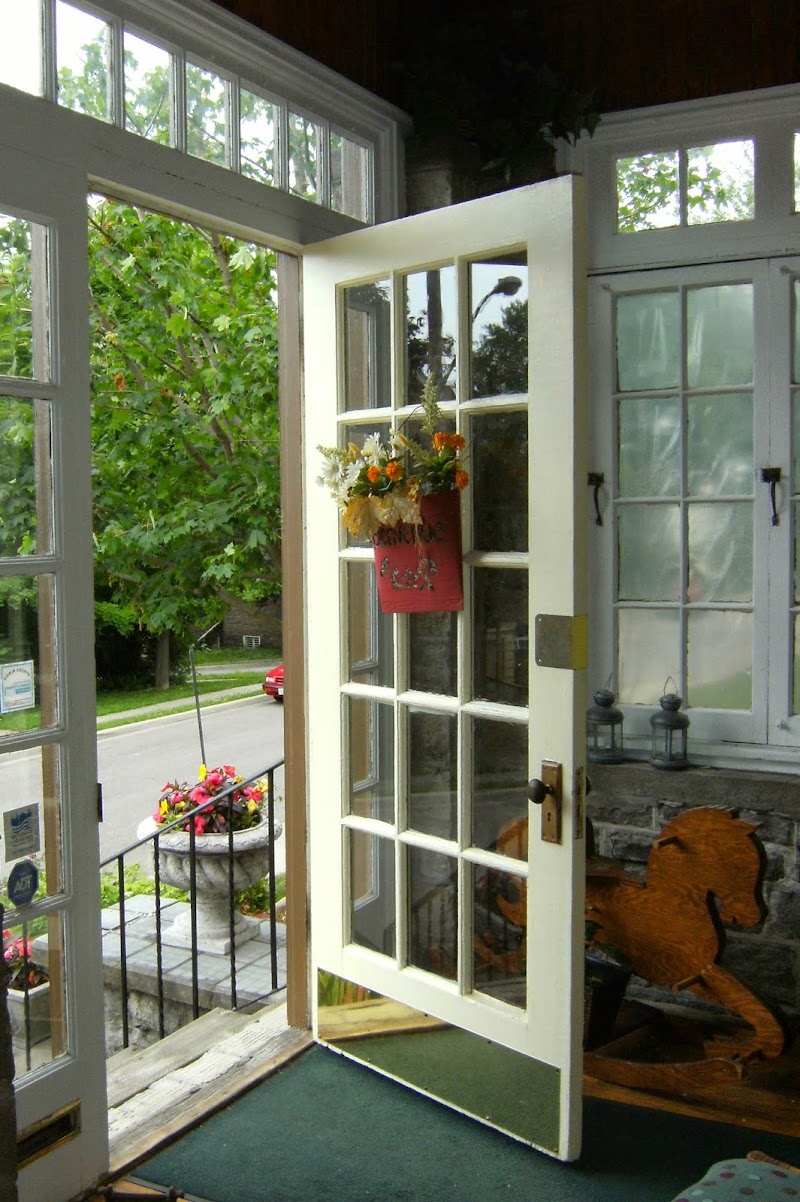 Pine Street Inn B&B in Brockville, Canada