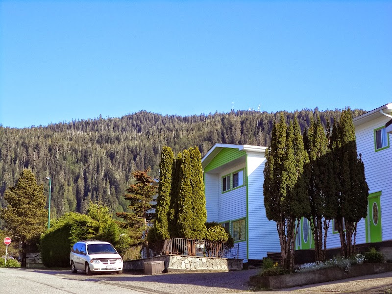 Pineridge Bed & Breakfast in Prince Rupert, Canada