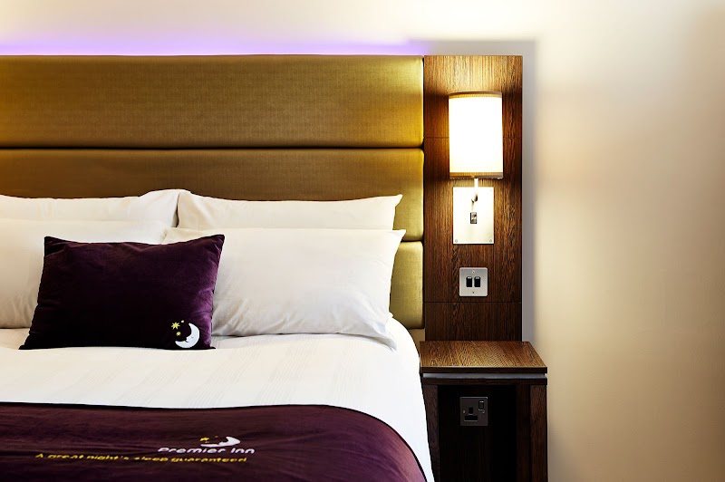 Premier Inn London Heathrow Airport Terminal 4 Hotel in Hounslow, United Kingdom