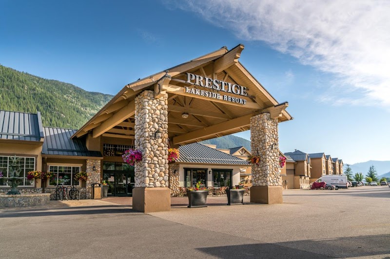 Prestige Lakeside Resort in Nelson, Canada