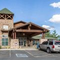 Quality Inn & Suites Summit County