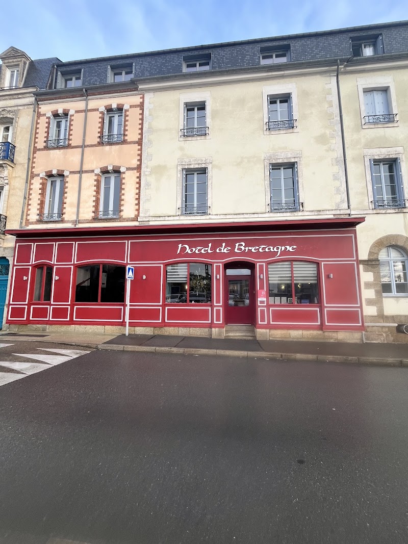 Queen Serenity Hotel in Redon, France