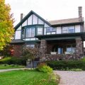 Queens Landing Guest House