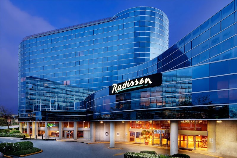 Radisson Hotel Vancouver Airport in Richmond, Canada