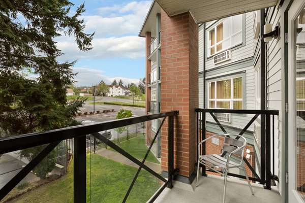 Ramada by Wyndham Nanaimo in Nanaimo, Canada