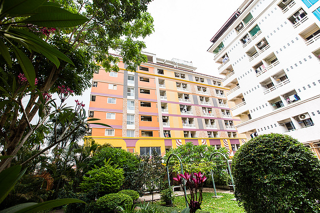 Rangsit Grand Condo in Pathum Thani, Thailand