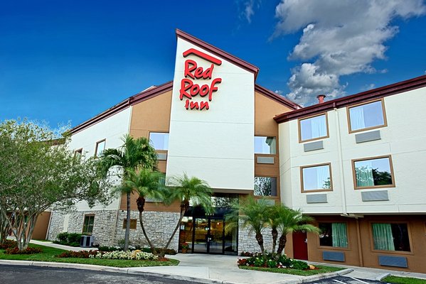 Red Roof PLUS+ West Palm Beach in West Palm Beach, Florida, United States