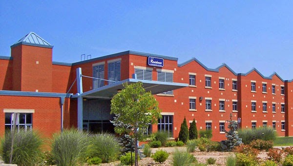 Residence & Conference Centre - Welland in Welland, Canada