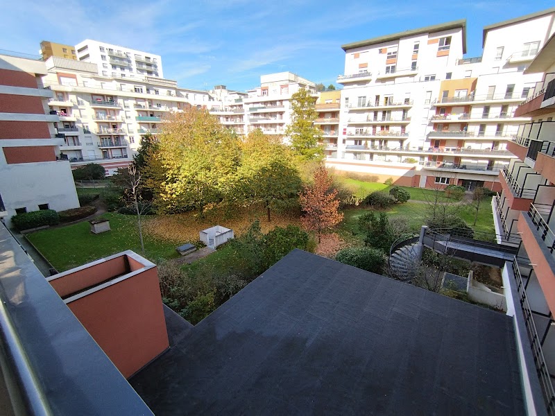 Residhome Appart Hotel Paris-Evry in Evry, France