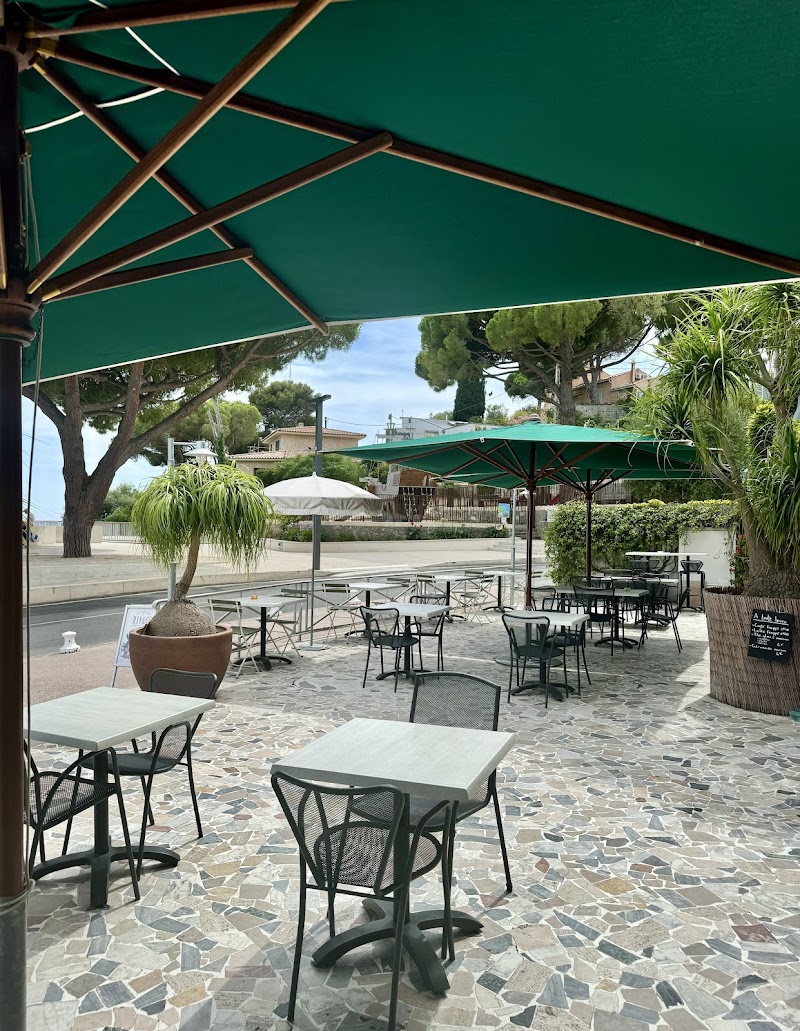 Richiardi Hotel in Carqueiranne, France