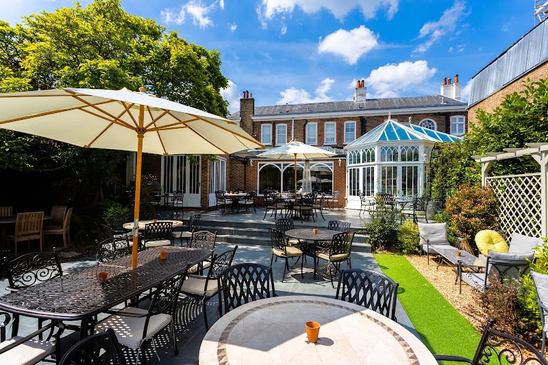Richmond Harbour Hotel & Spa in Richmond, United Kingdom