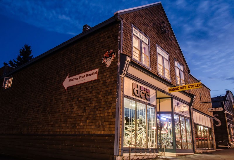 Riding Fool Hostel in Courtenay, Canada